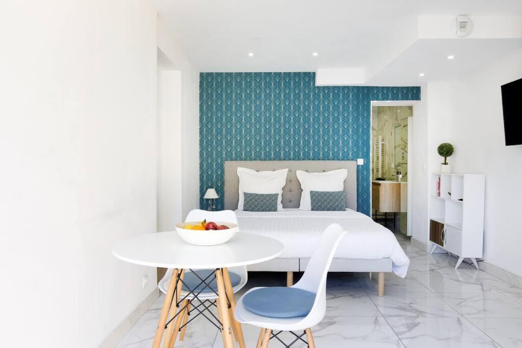 Studio Tout Confort Avec Parking Et Terrasse A Eze Village Eksteriør bilde