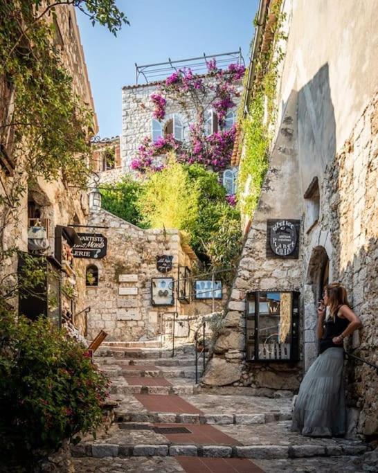 Studio Tout Confort Avec Parking Et Terrasse A Eze Village Eksteriør bilde